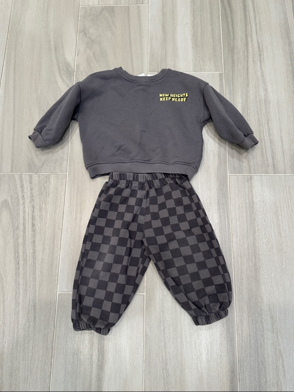 Zara 2T Kids Black Checkerboard Jogger Pants - Casual Comfort